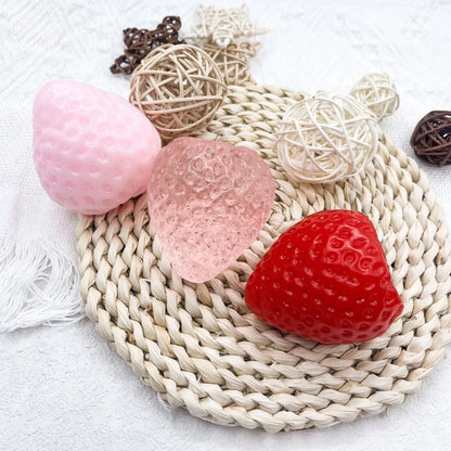 Glossy Simulation Strawberry Maltose Squeeze Toy, Shiny Soft TPR Slow Rebound Squishy Fidget Toy, Stretchable Anxiety Relief Decompression Toy for Kids & Adults, Office Home Stress Relief, Party Favors & Cute Fruit Gifts